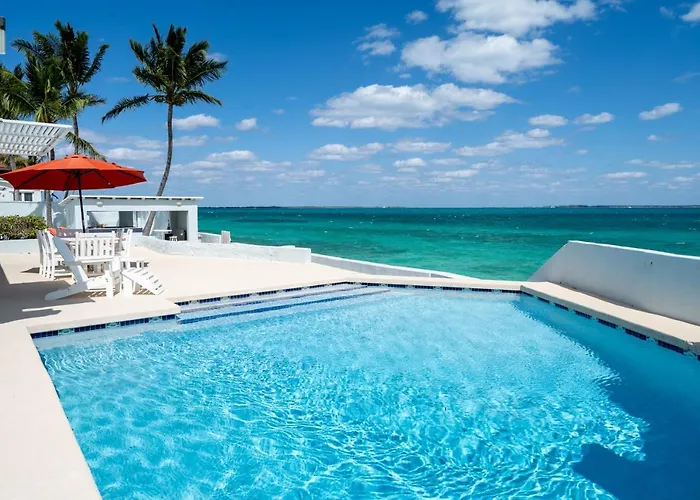 Water\'S Edge Villa - Oceanfront With Private Pool
